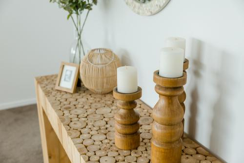 sideboard-detail